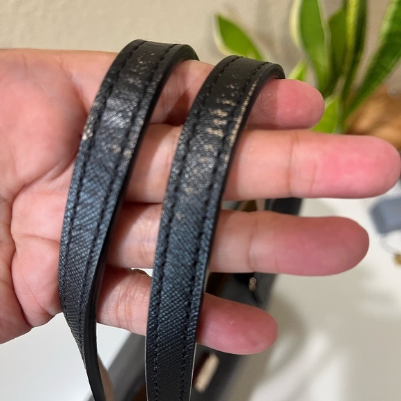 MCM BLACK SAFFIANO LEATHER TOTE WITH POUCH - Picture 10 of 16